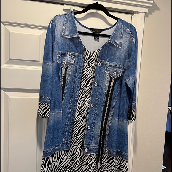 Mock 2 fer with rhinestones size fl - Picture 1 of 4